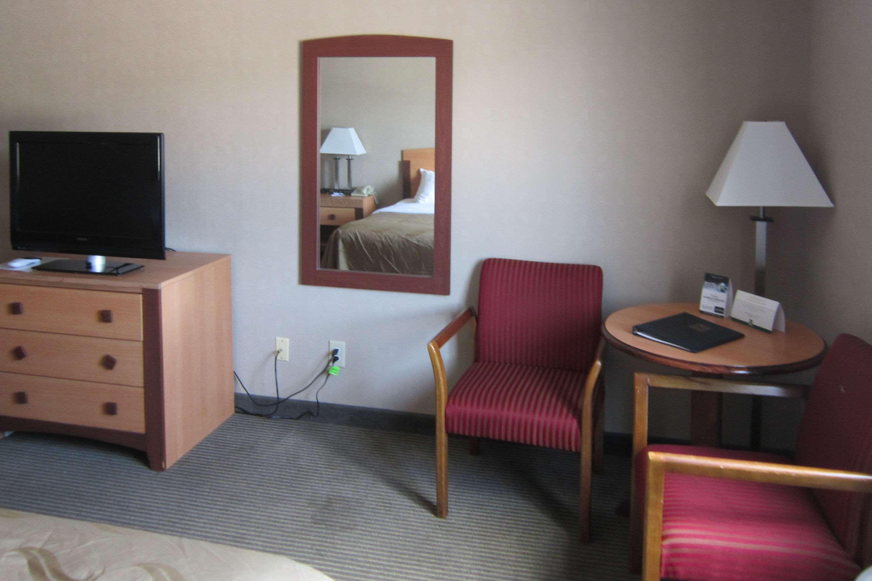 Quality Inn Nashville - Bloomington Extérieur photo